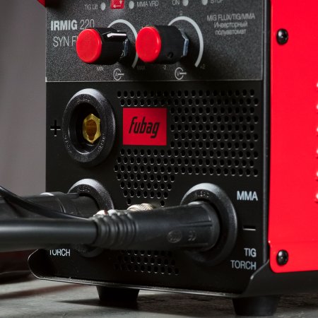 Полуавтомат сварочный FUBAG IRMIG 220 SYN FLUX в Владикавказе фото