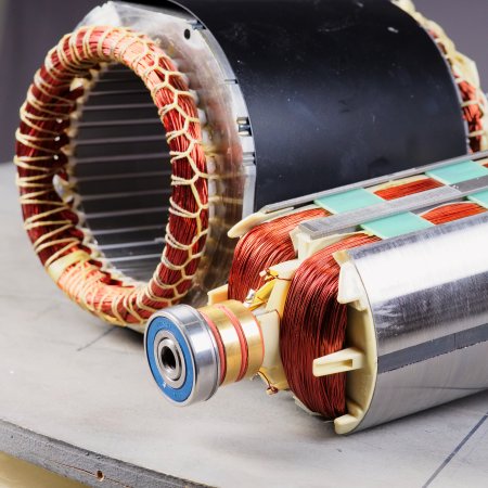 Бензиновый генератор FUBAG BS 8000 DA ES (трехфазный) с электростартером и коннектором автоматики в Владикавказе фото