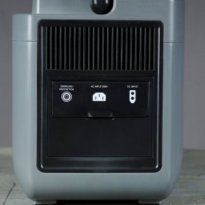 Портативная электростанция FUBAG AS 2400i (аккумулятор LiFePO4) в Владикавказе фото